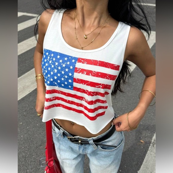 American Flag White Tank Top Crop Raw Hem Stripes Stars United States - Picture 14 of 16
